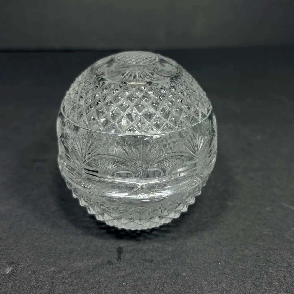 Avon Fostoria Glass Egg Soap Dish Mother's Day 1977 Collectible Orig Sticker